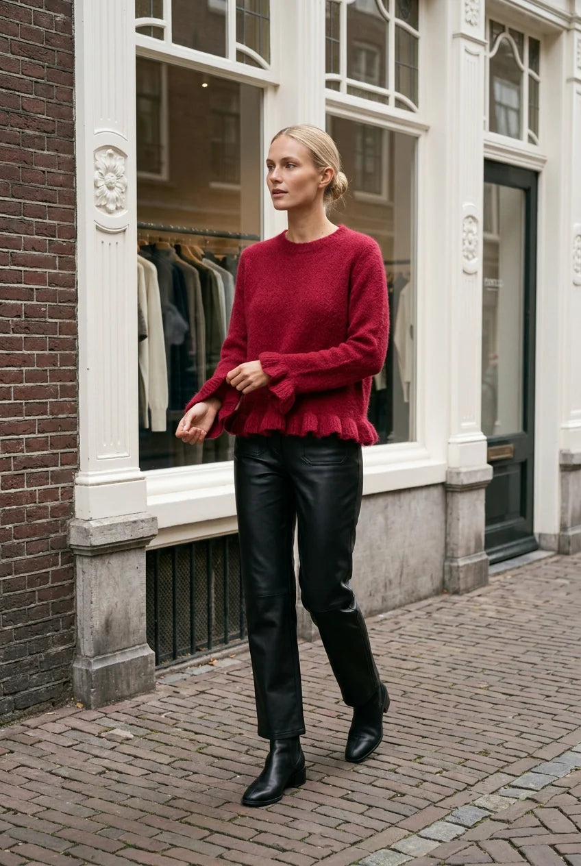 Audrey Paris Strickpullover mit Rüschen in Kirschrot