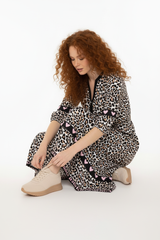 Lanidor Sneakers Beige mit Zwillingsherz Kleid Classic Leo