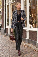 Choklate Paris Longsleeve Louna mit Spitzendetails Schwarz