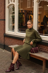 Lulumary kurzer plissierter Strickrock Khaki