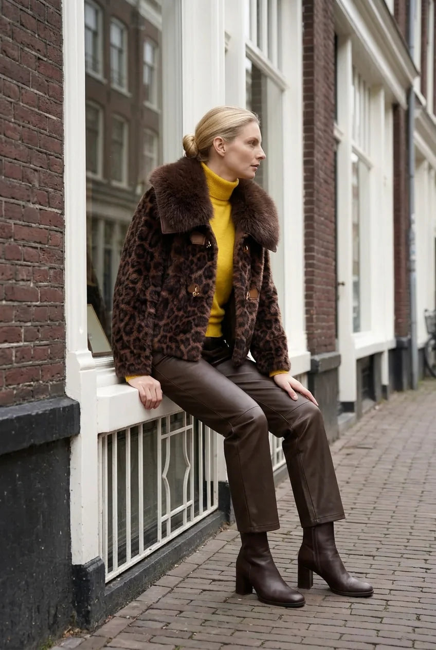 TAMBA Feinstrick-Rollkragenpullover mit Viskose und Angora Gelb