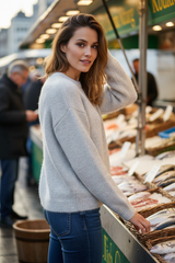 Produktbild - Zwillingsherz Rundhalspullover Hellgrau am Hamburger Fischmarkt dezent