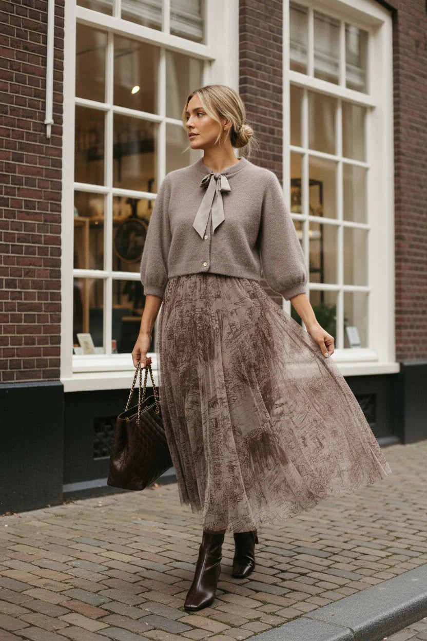 Tamba Flauschige Strickjacke mit Schluppen-Kragen Taupe - Helles Braun