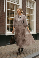 Choklate Paris Tüllrock mit Toile de Jouy Druck - Langer Tüllrock in Taupe