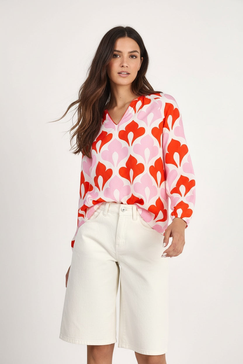 Zwillingsherz Bluse Graphic Flower Rot Viskose
