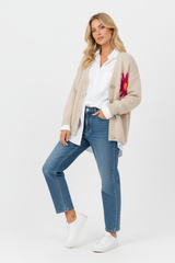 Zwillingsherz Cardigan Happy Vibes Beige - Lässiges cooles Produktfoto