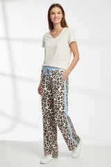 Zwillingsherz Lounge Hose Leo mit Kontrastbund Hellblau